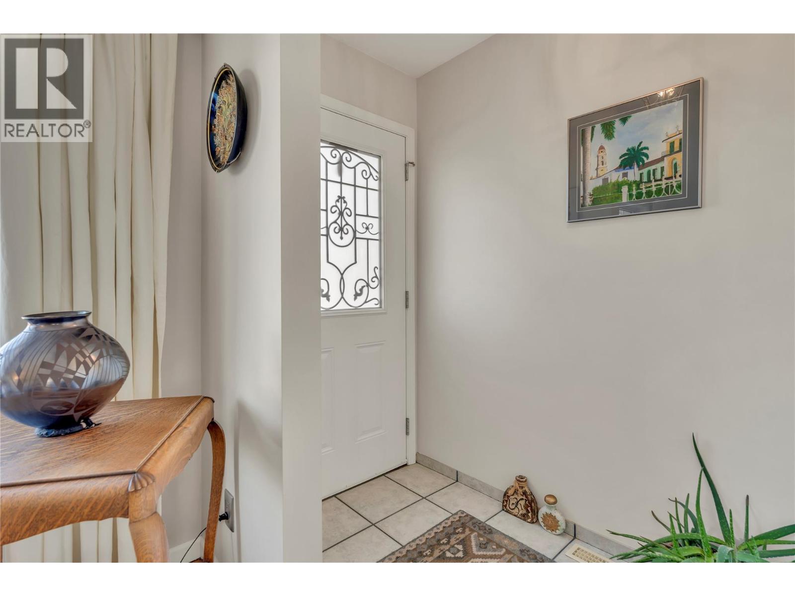 5878 Tulameen Street, Oliver, British Columbia  V0H 1T0 - Photo 14 - 10383490