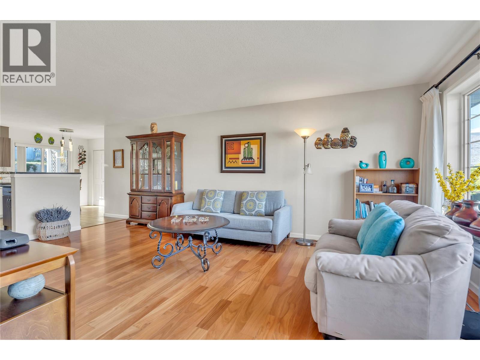 5878 Tulameen Street, Oliver, British Columbia  V0H 1T0 - Photo 2 - 10383490