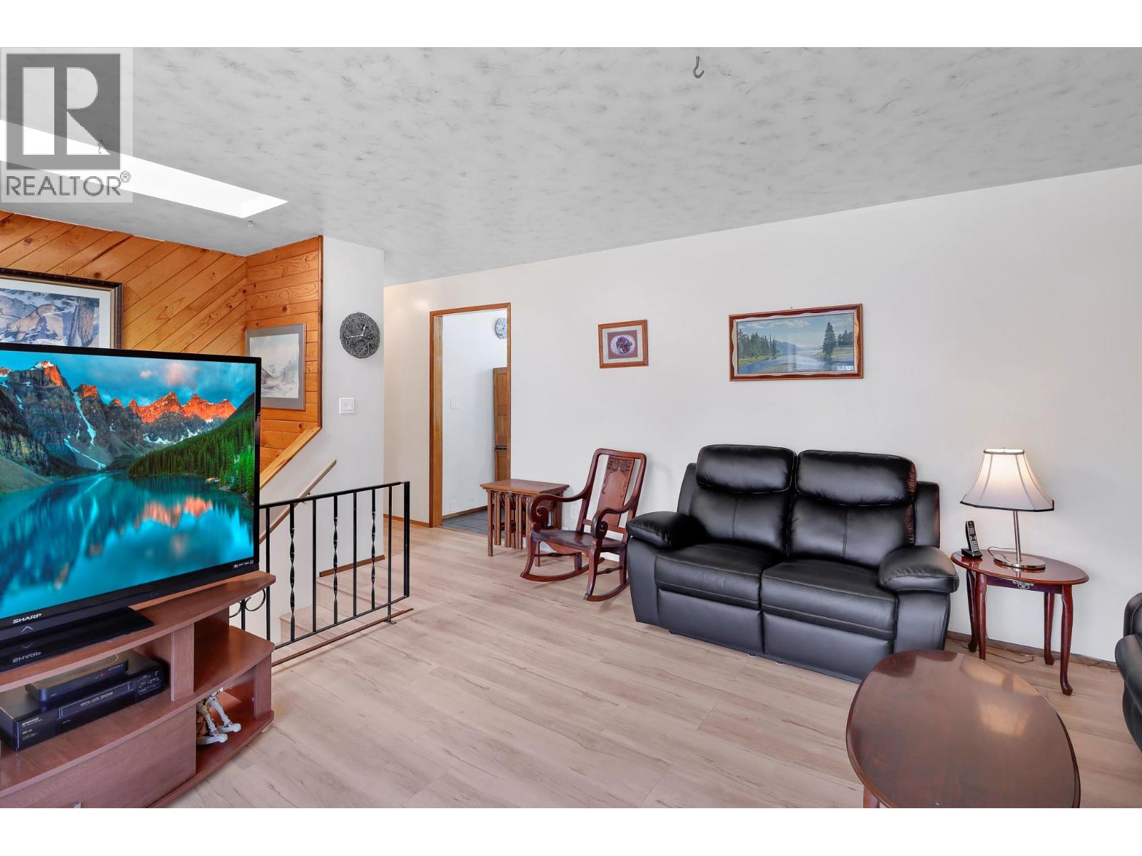 2873 Simpson Road, Cranbrook, British Columbia  V1C 6T2 - Photo 8 - 10383313