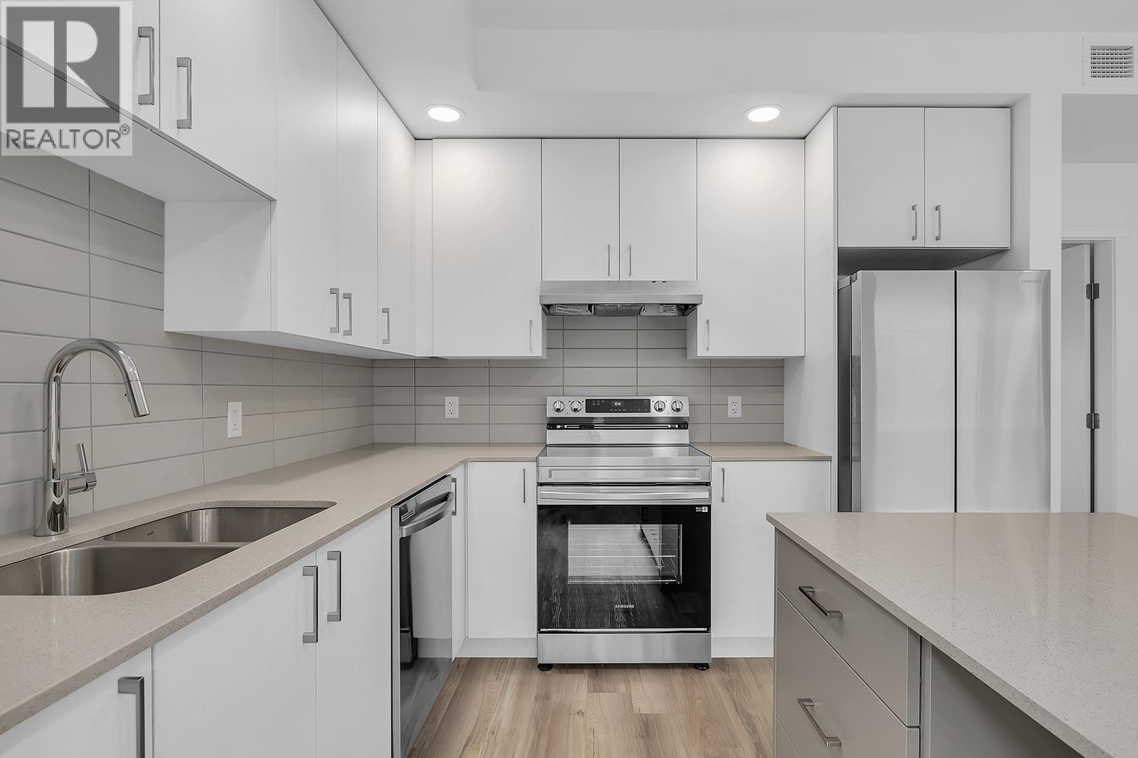 1057 Frost Road Unit# 218, Kelowna, British Columbia  V1W 0G7 - Photo 7 - 10381985