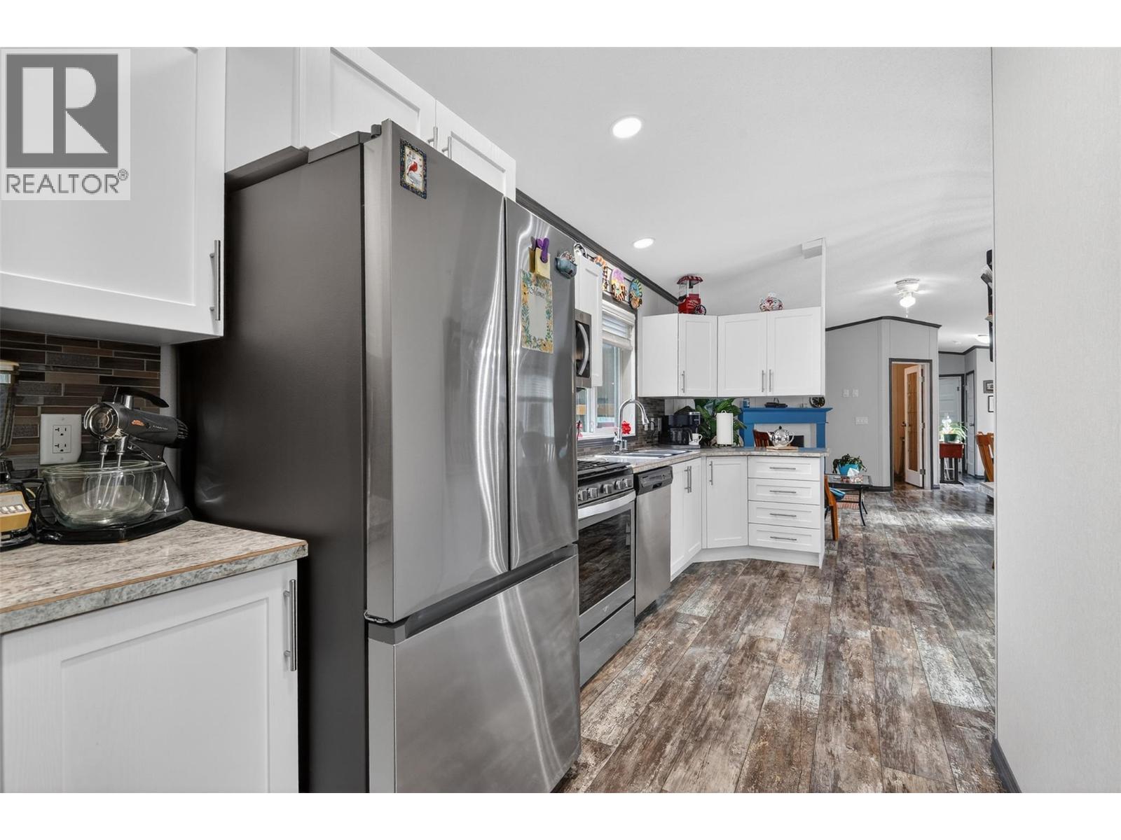 5235 Shaw Road Unit# 11, Salmon Arm, British Columbia  V1E 4M3 - Photo 18 - 10383370