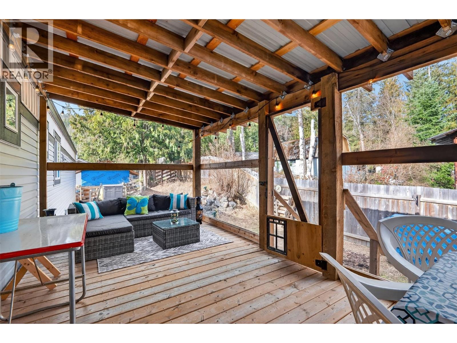 5235 Shaw Road Unit# 11, Salmon Arm, British Columbia  V1E 4M3 - Photo 33 - 10383370