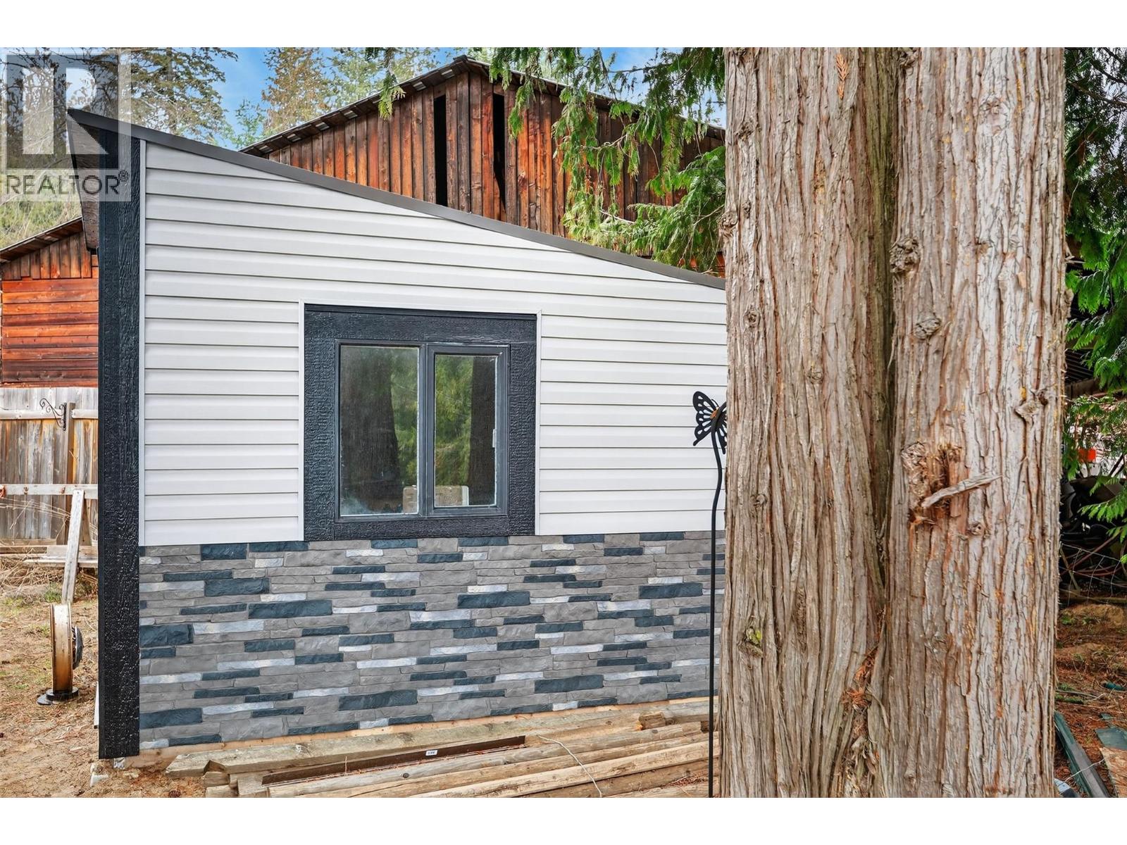 5235 Shaw Road Unit# 11, Salmon Arm, British Columbia  V1E 4M3 - Photo 36 - 10383370