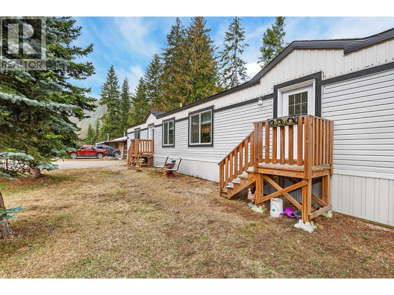 5235 Shaw Road Unit# 11, Salmon Arm, British Columbia  V1E 4M3 - Photo 40 - 10383370