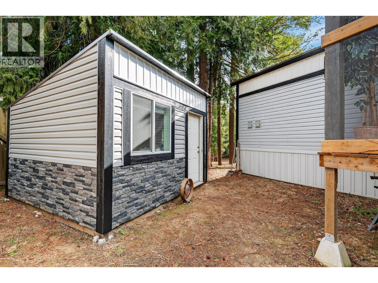 5235 Shaw Road Unit# 11, Salmon Arm, British Columbia  V1E 4M3 - Photo 5 - 10383370