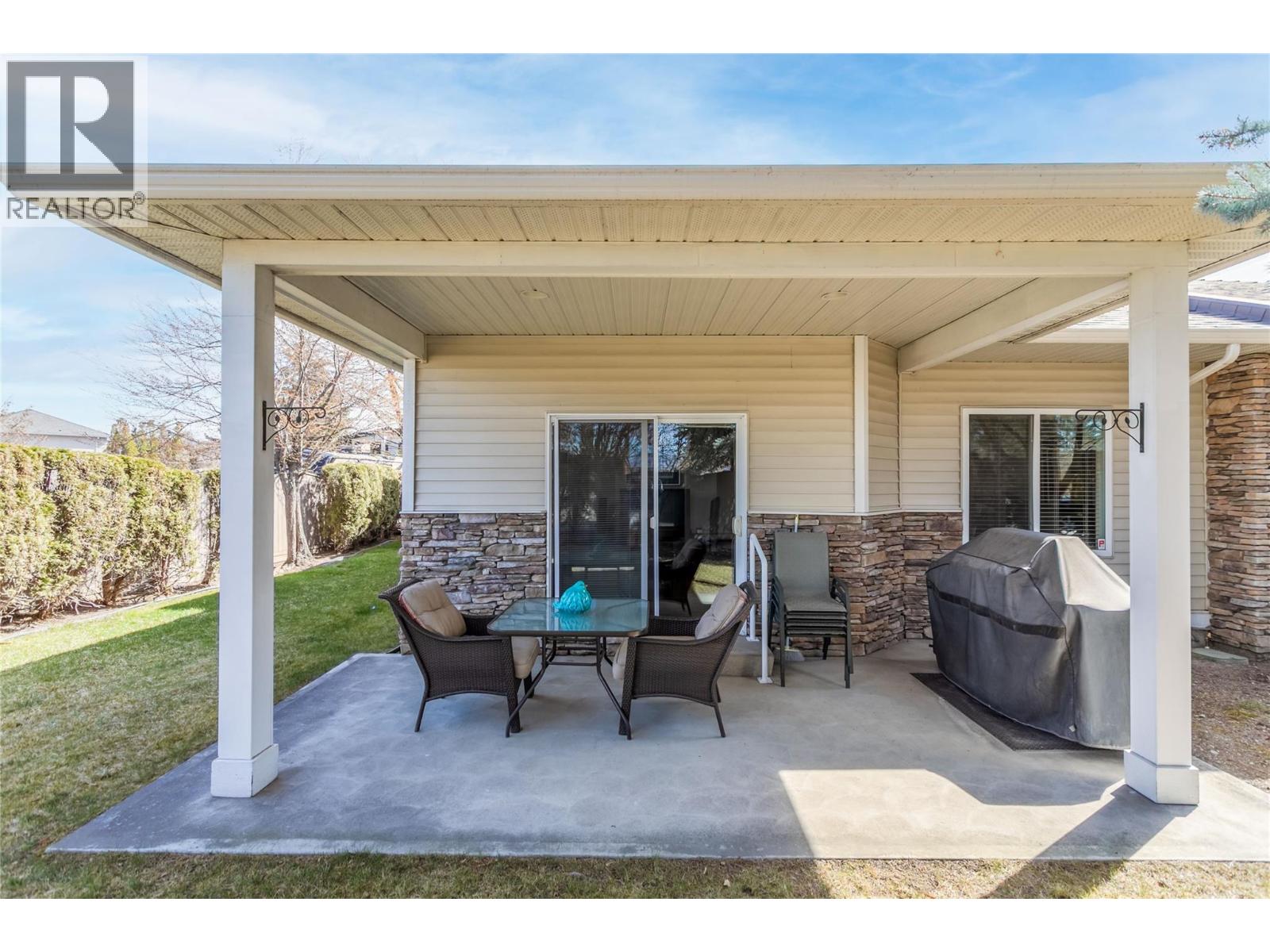 4049 Lakeshore Road Unit# 102, Kelowna, British Columbia  V1W 1V7 - Photo 21 - 10382740