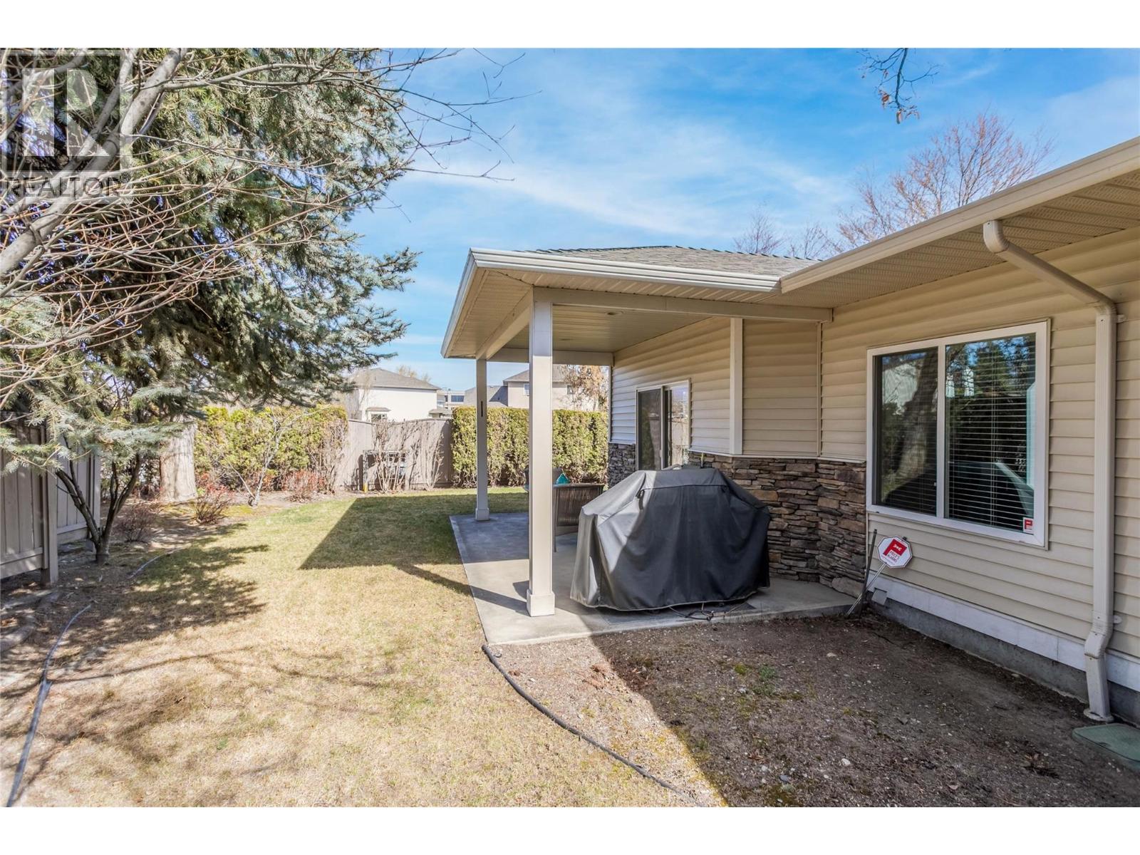 4049 Lakeshore Road Unit# 102, Kelowna, British Columbia  V1W 1V7 - Photo 24 - 10382740