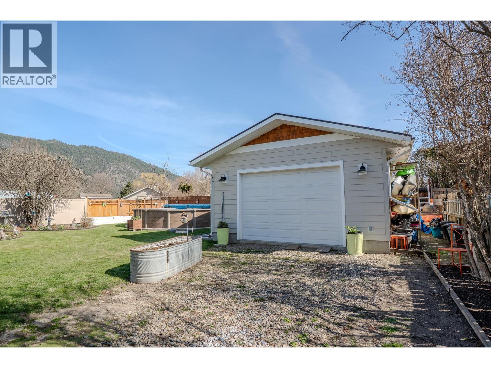 331 Birch Street, Chase, British Columbia  V0E 1M0 - Photo 25 - 10383555