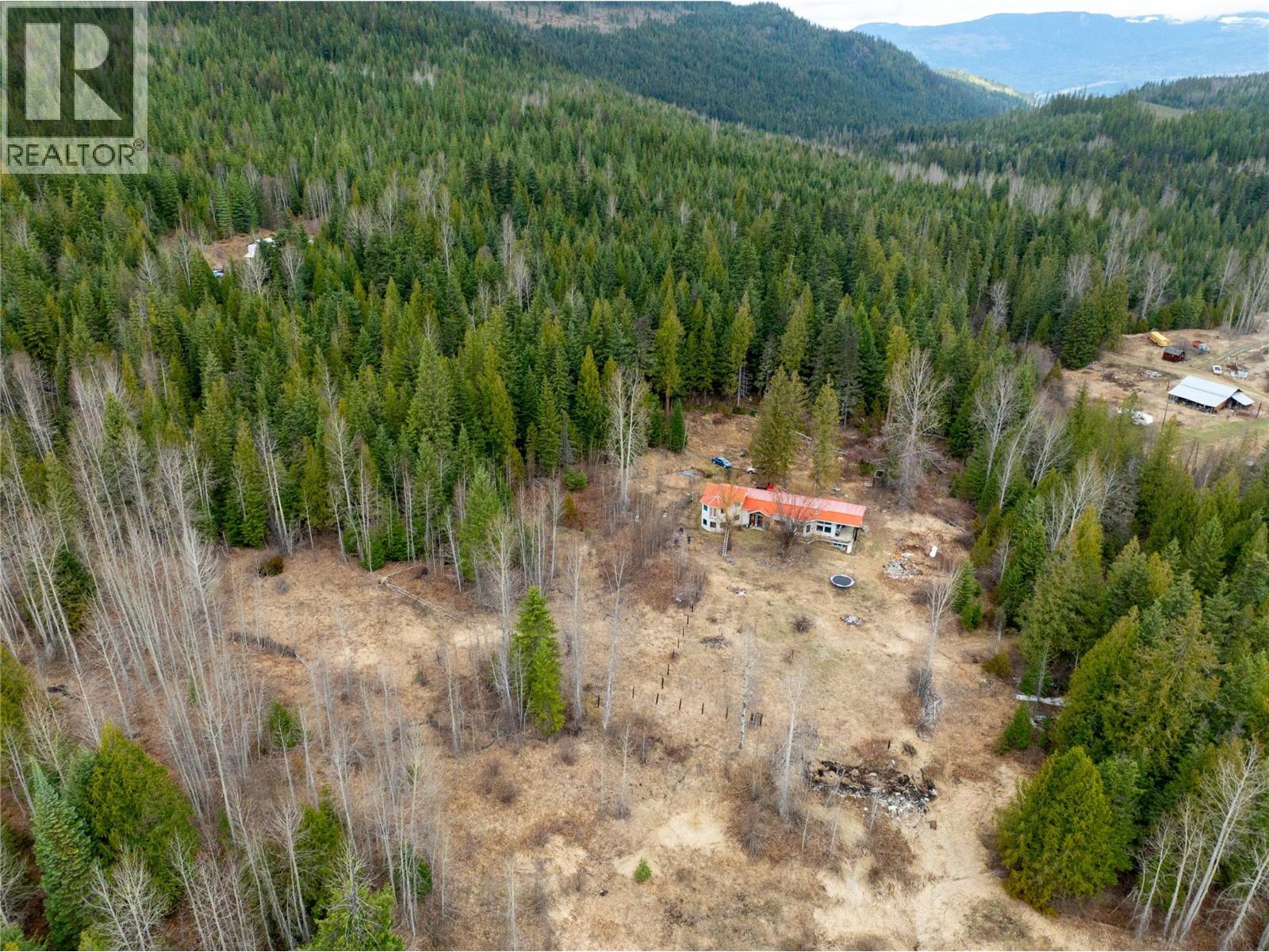 2410 Trinity Valley Road, Enderby, British Columbia  V0E 1V5 - Photo 19 - 10383485