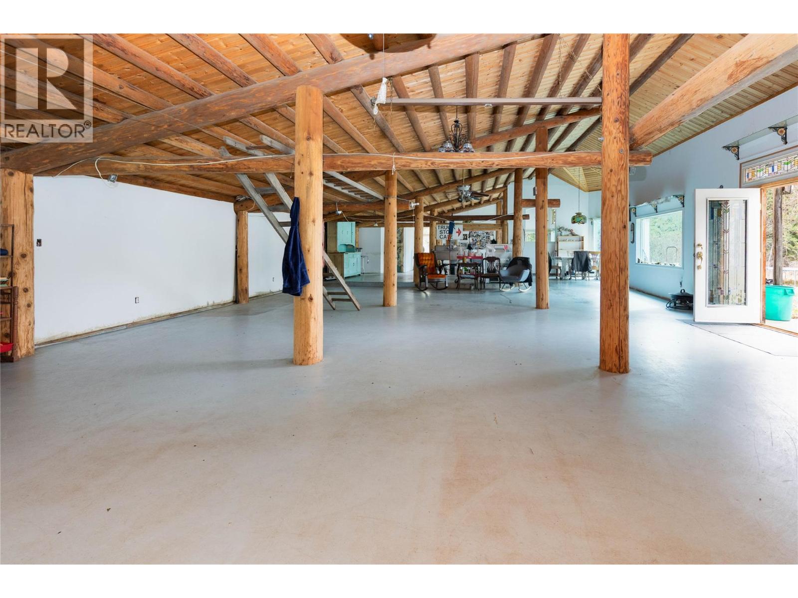 2410 Trinity Valley Road, Enderby, British Columbia  V0E 1V5 - Photo 23 - 10383485