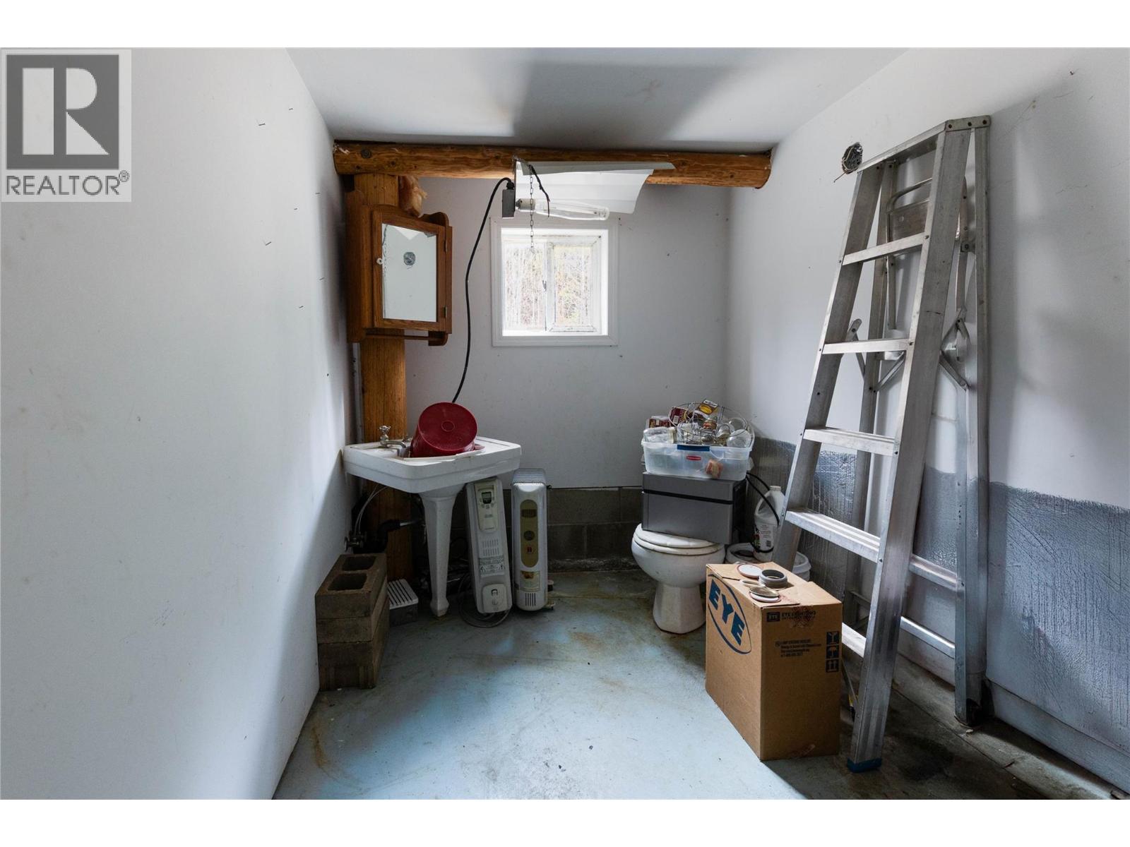 2410 Trinity Valley Road, Enderby, British Columbia  V0E 1V5 - Photo 27 - 10383485