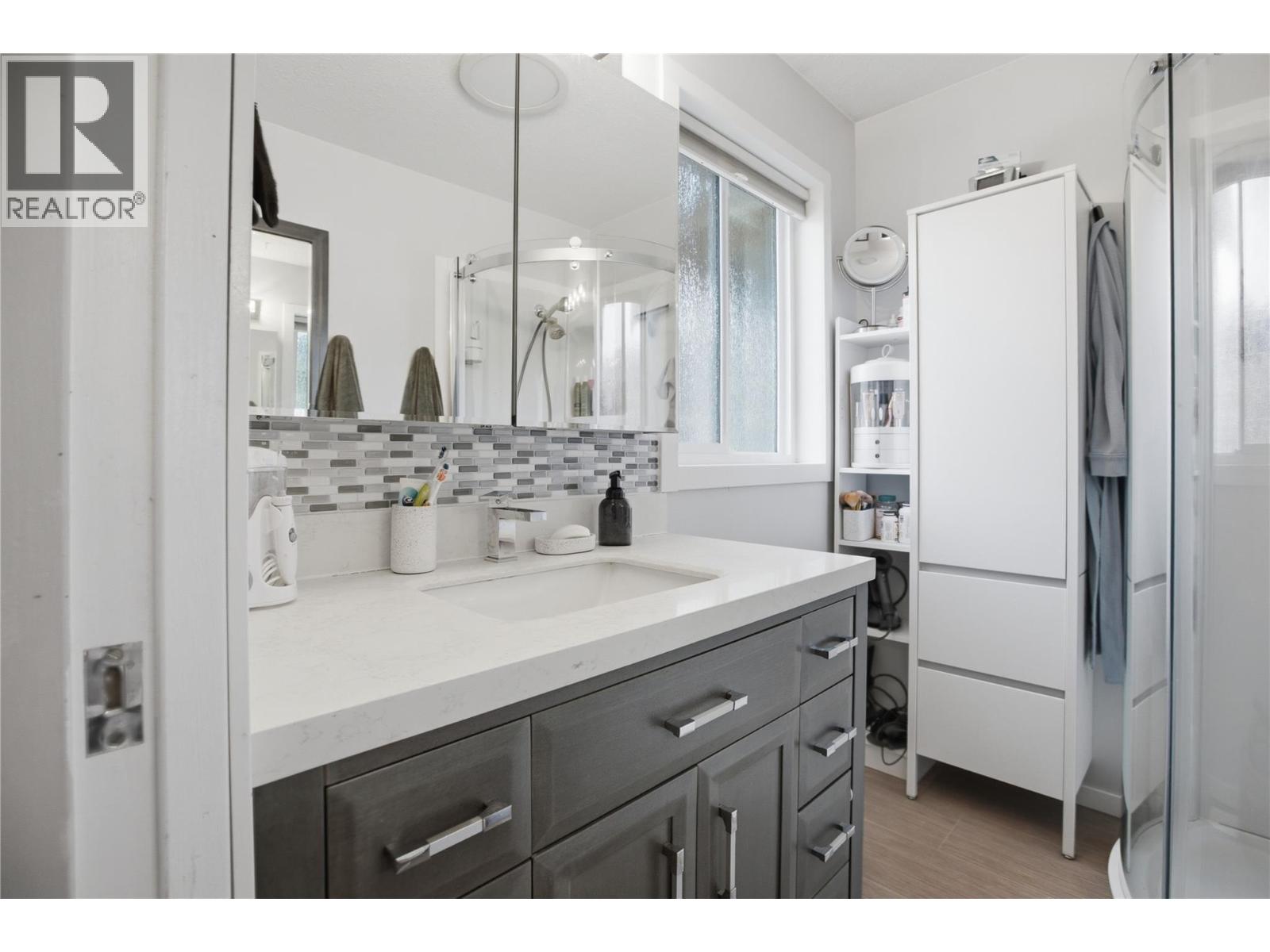 6998 Vista Drive, Kamloops, British Columbia  V0K 2J0 - Photo 33 - 10383357