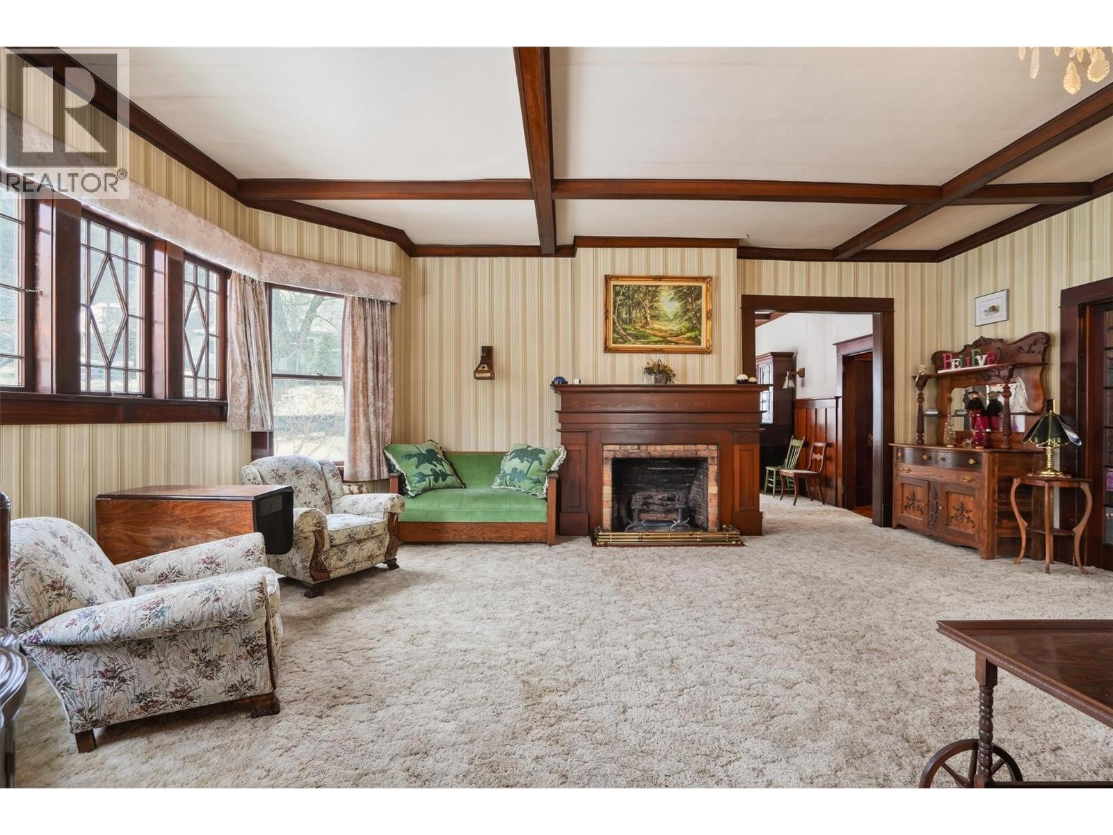 312 Latimer Street, Nelson, British Columbia  V1L 4T6 - Photo 15 - 10383141