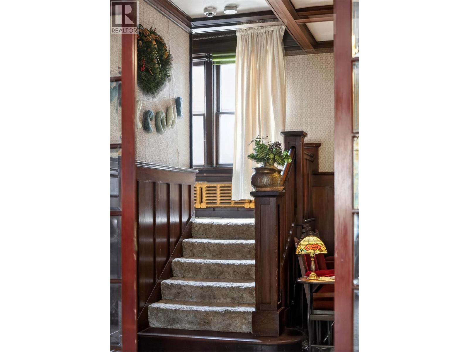 312 Latimer Street, Nelson, British Columbia  V1L 4T6 - Photo 30 - 10383141