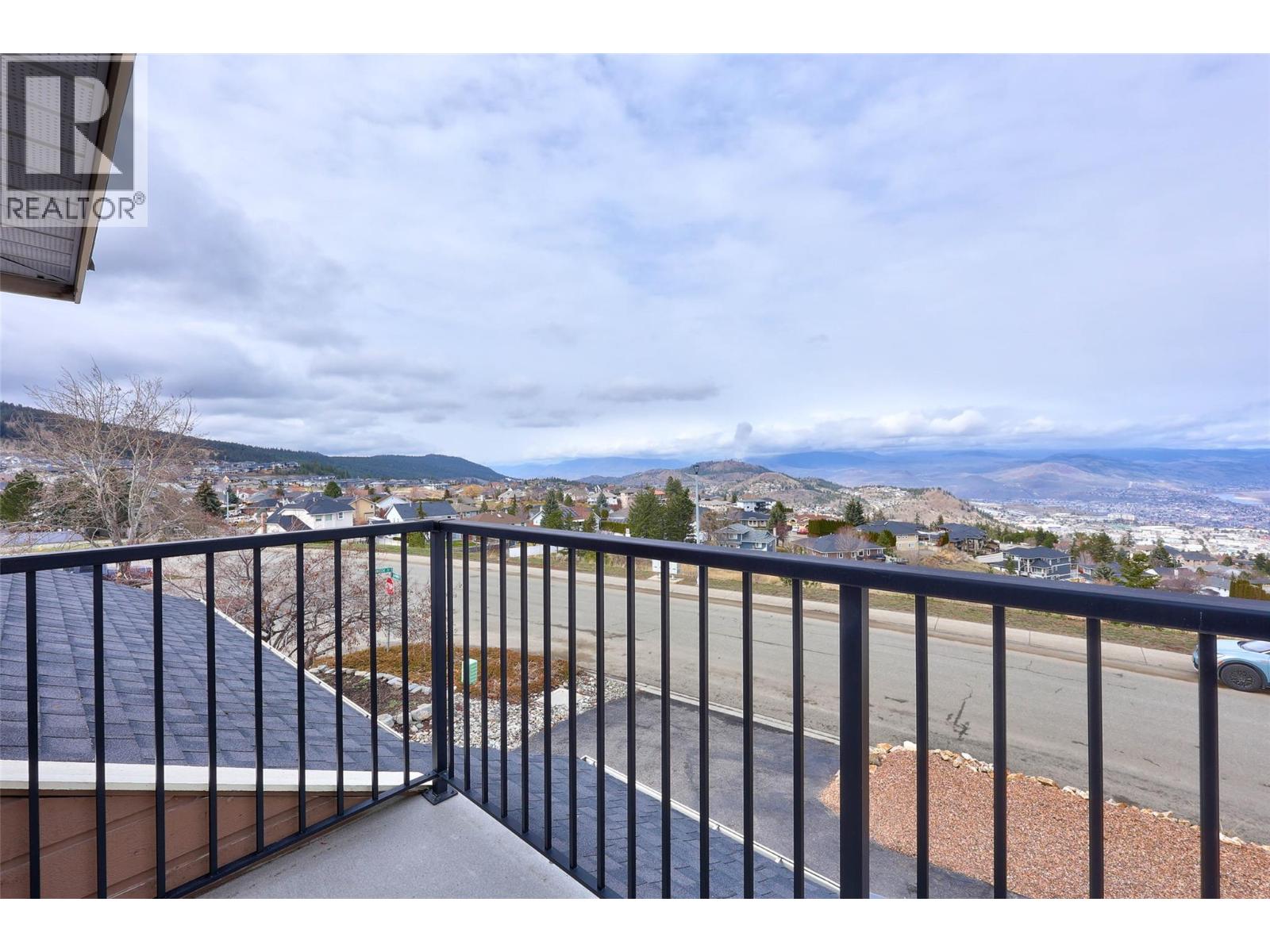 2257 Garymede Drive, Kamloops, British Columbia  V1S 1P3 - Photo 25 - 10383526