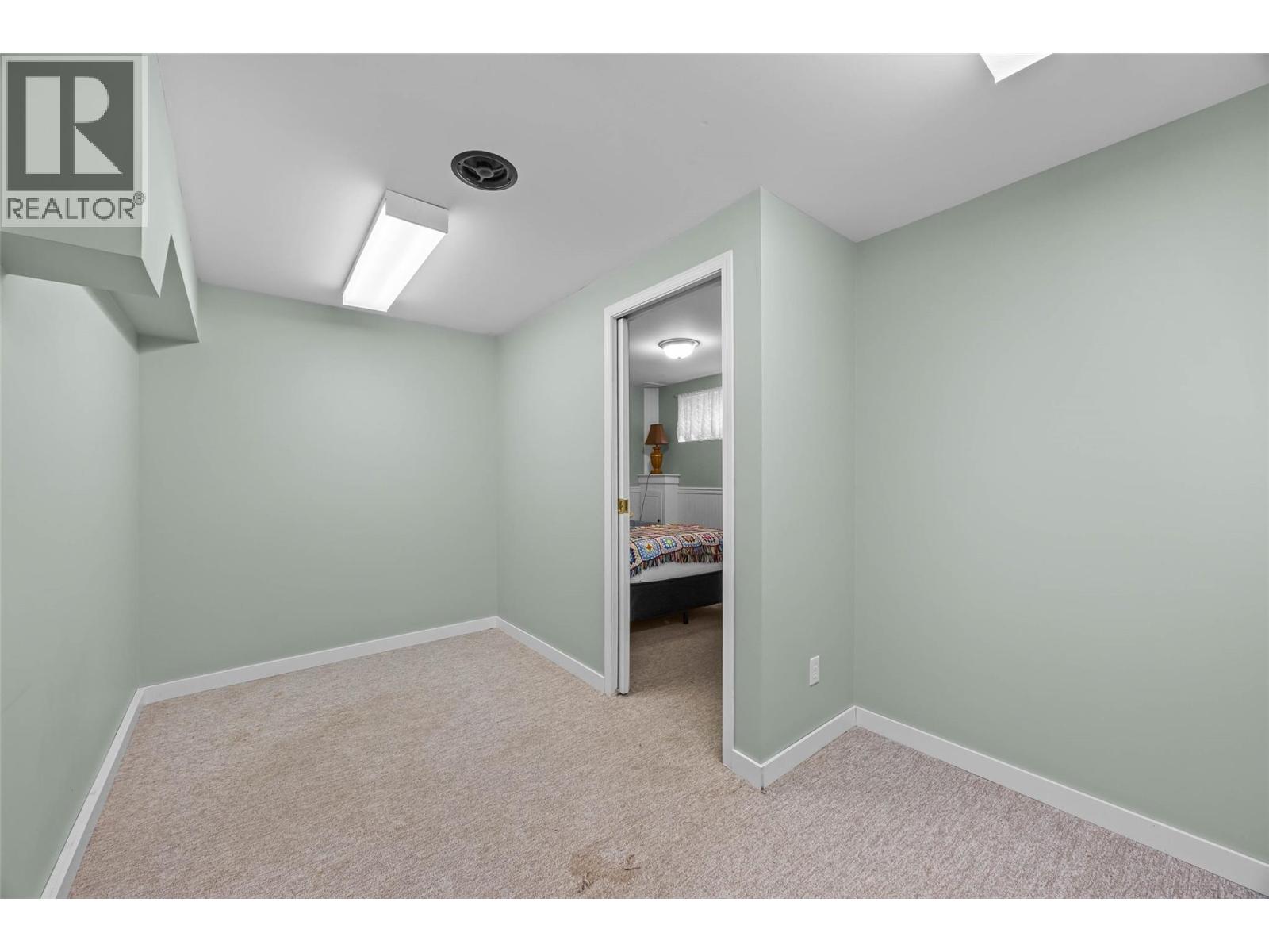 2257 Garymede Drive, Kamloops, British Columbia  V1S 1P3 - Photo 33 - 10383526