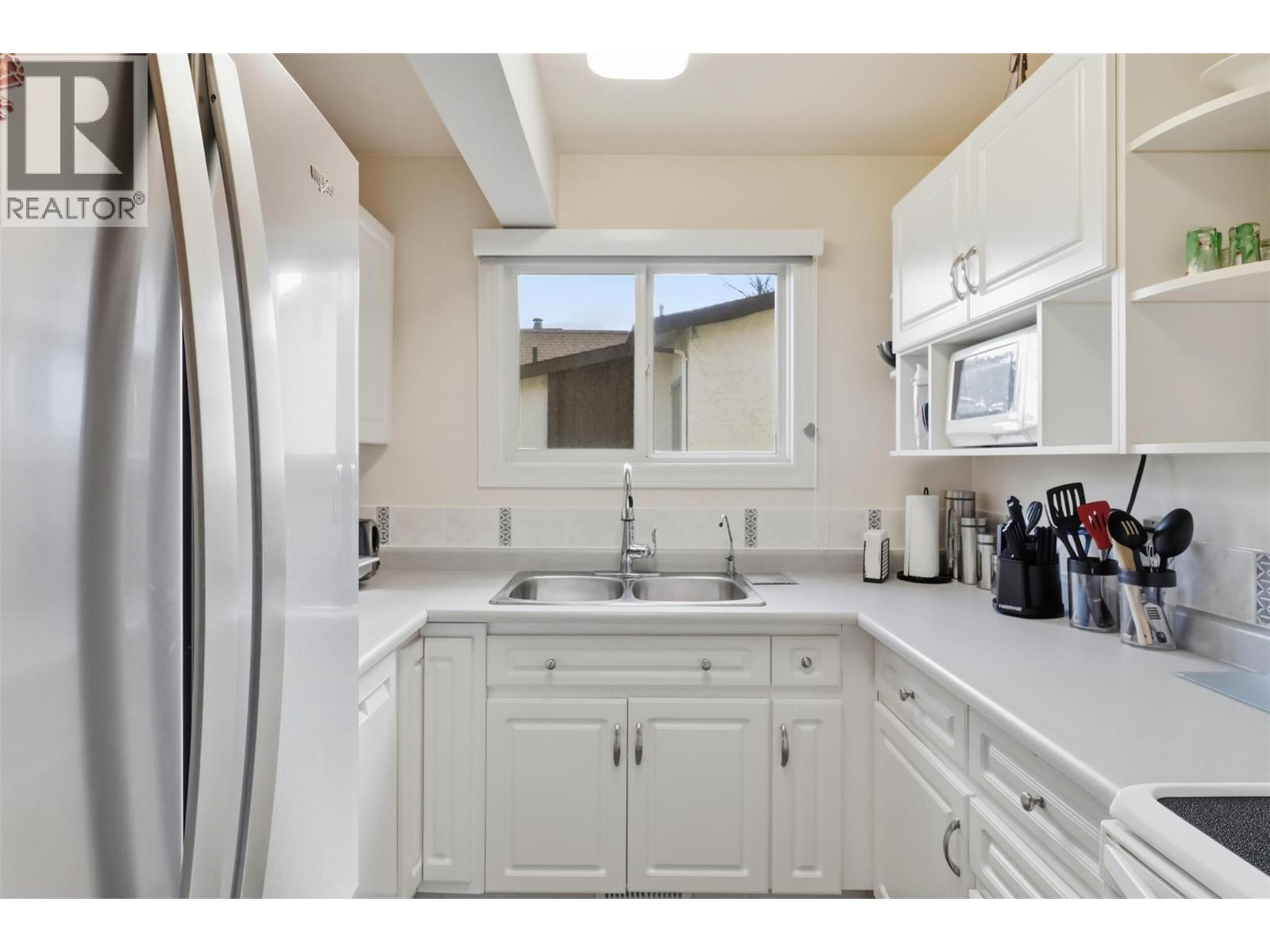 250 Pemberton Terrace Unit# 25, Kamloops, British Columbia  V2C 6A9 - Photo 10 - 10383111