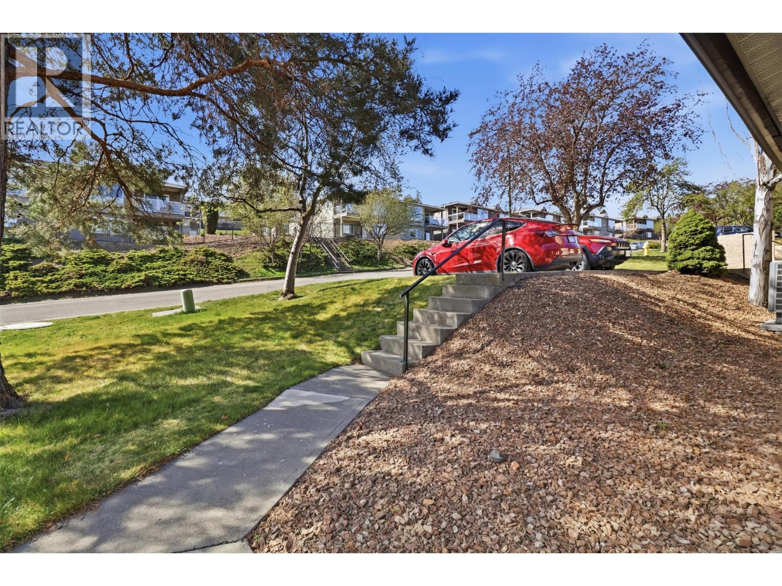 250 Pemberton Terrace Unit# 25, Kamloops, British Columbia  V2C 6A9 - Photo 30 - 10383111