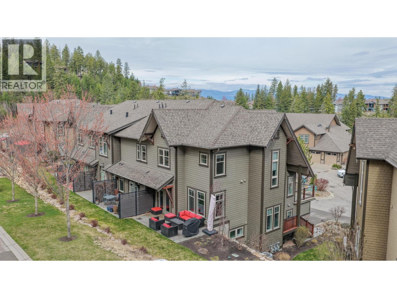 333 Longspoon Drive Unit# 30, Vernon, British Columbia  V1H 2L1 - Photo 2 - 10381496