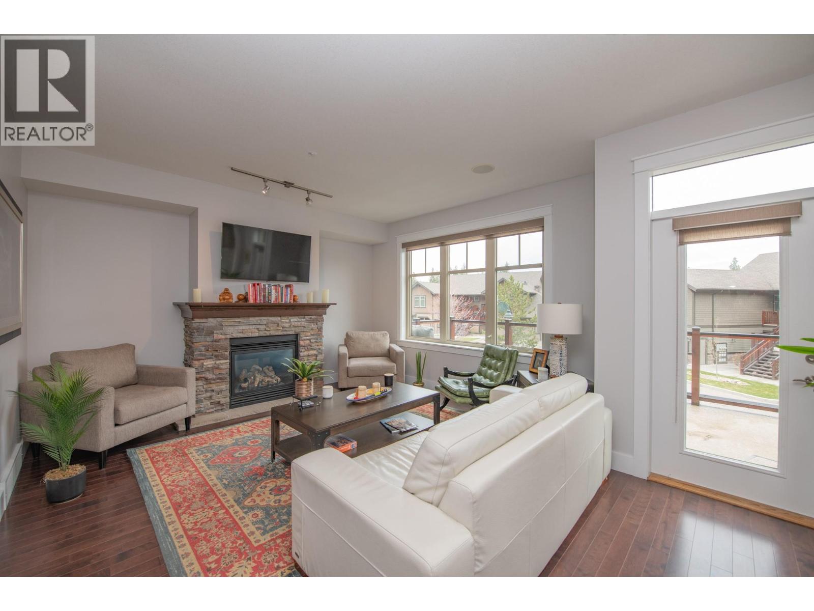 333 Longspoon Drive Unit# 30, Vernon, British Columbia  V1H 2L1 - Photo 3 - 10381496