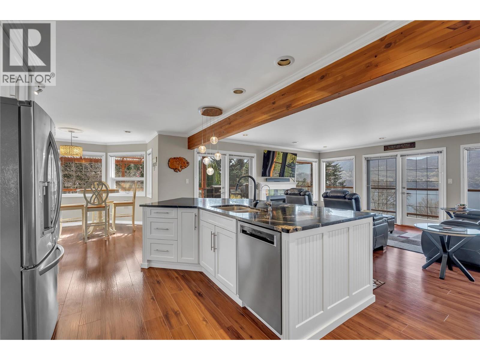 165 Highland Drive, Okanagan Falls, British Columbia  V0H 1R3 - Photo 11 - 10381463