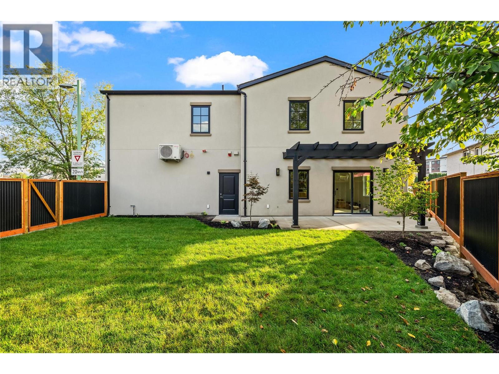 2957 Conlin Court Unit# 1, Kelowna, British Columbia  V1Y 7S7 - Photo 47 - 10383467