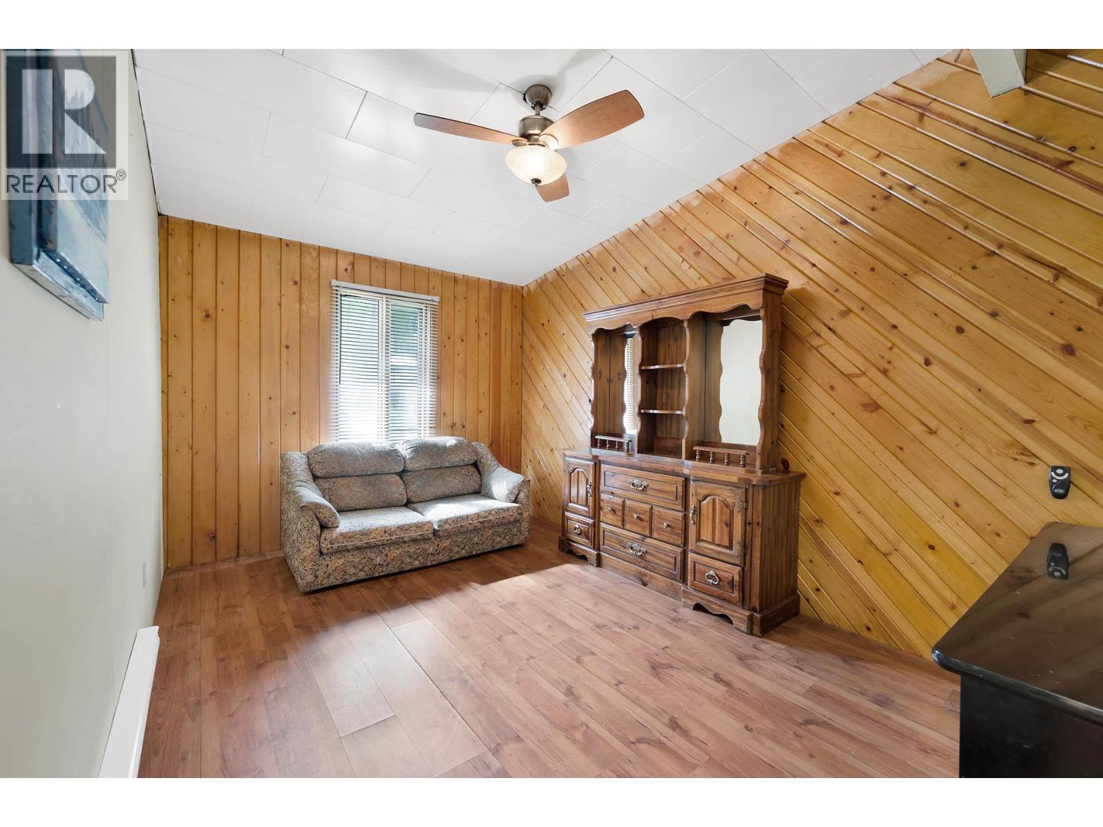 3782 River Drive, Blue River, British Columbia  V0E 1C0 - Photo 15 - 10383396