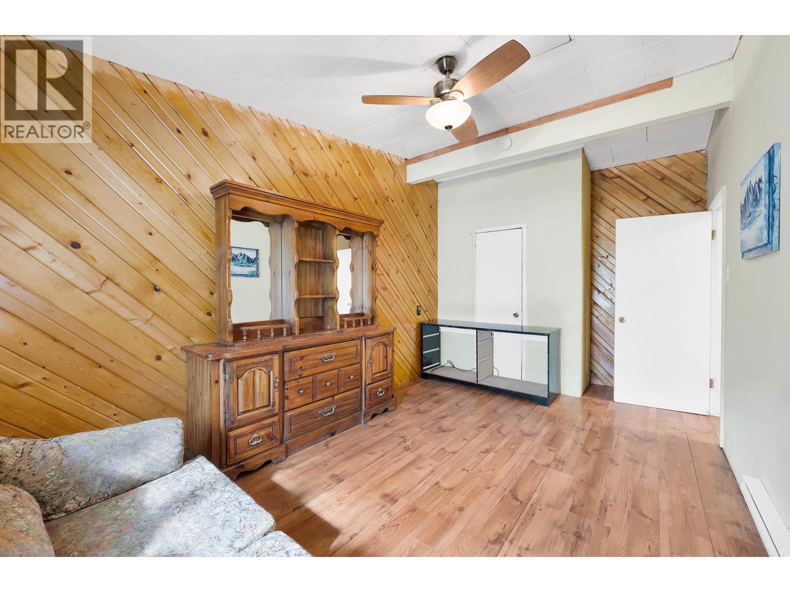 3782 River Drive, Blue River, British Columbia  V0E 1C0 - Photo 16 - 10383396