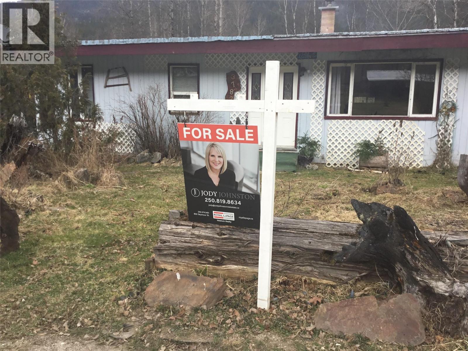 3782 River Drive, Blue River, British Columbia  V0E 1C0 - Photo 27 - 10383396