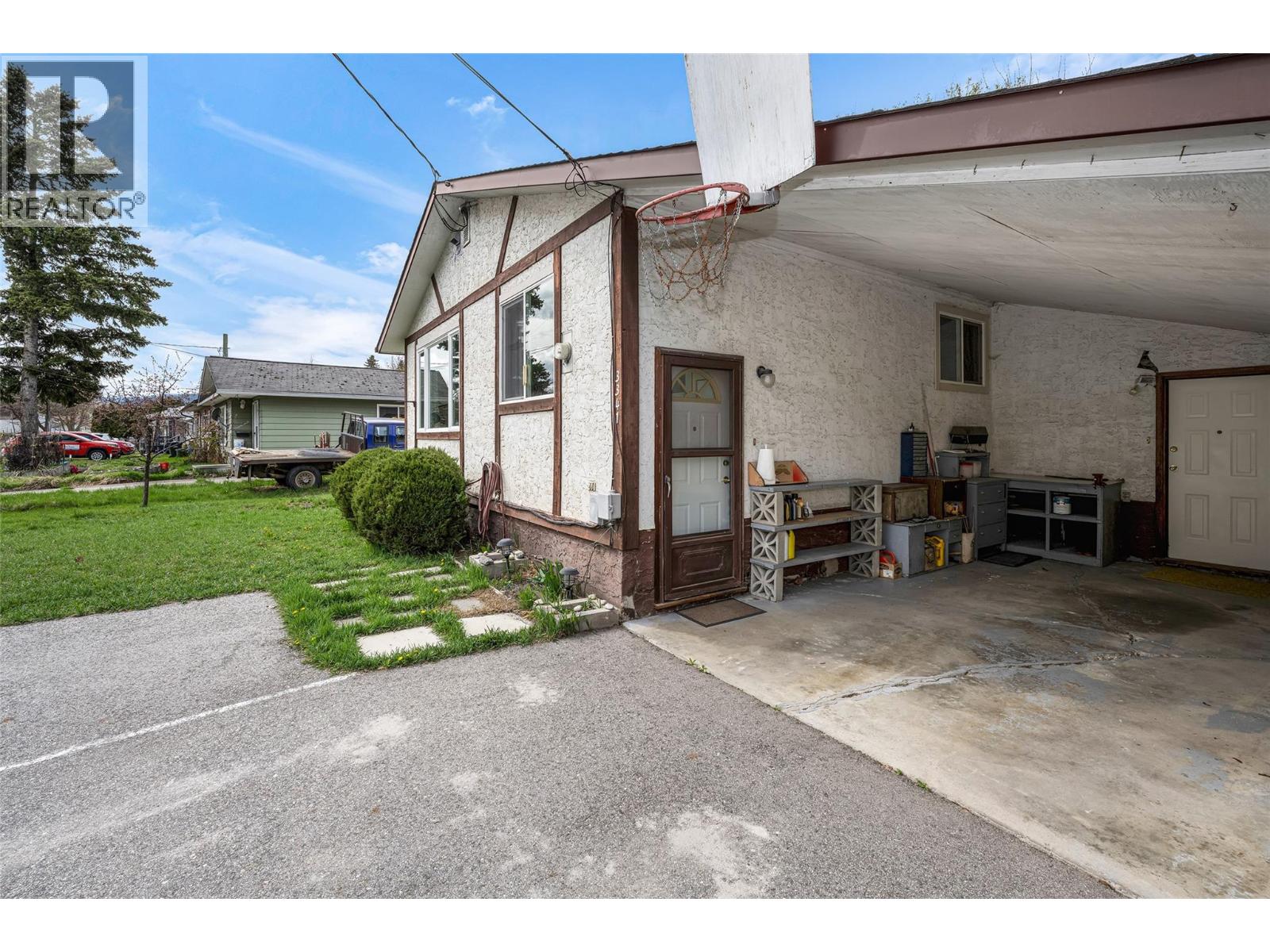 3341 Belaire Drive, Armstrong, British Columbia  V4Y 0K1 - Photo 16 - 10383004