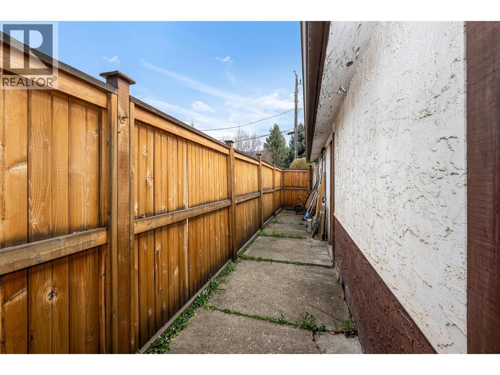 3341 Belaire Drive, Armstrong, British Columbia  V4Y 0K1 - Photo 21 - 10383004