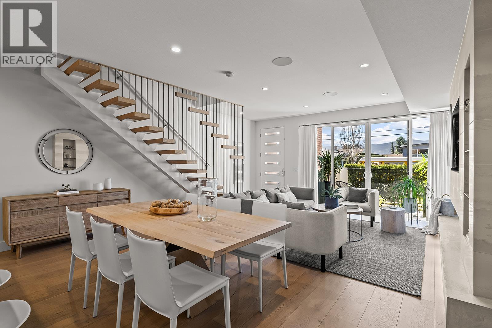 994 Guisachan Road, Kelowna, British Columbia  V1Y 9W8 - Photo 8 - 10380370