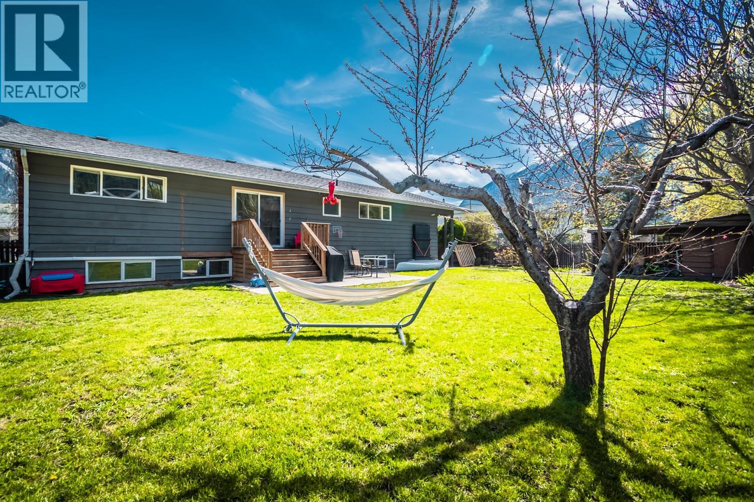 819 Orchard Drive, Lillooet, British Columbia  V0K 1V0 - Photo 14 - 10383449