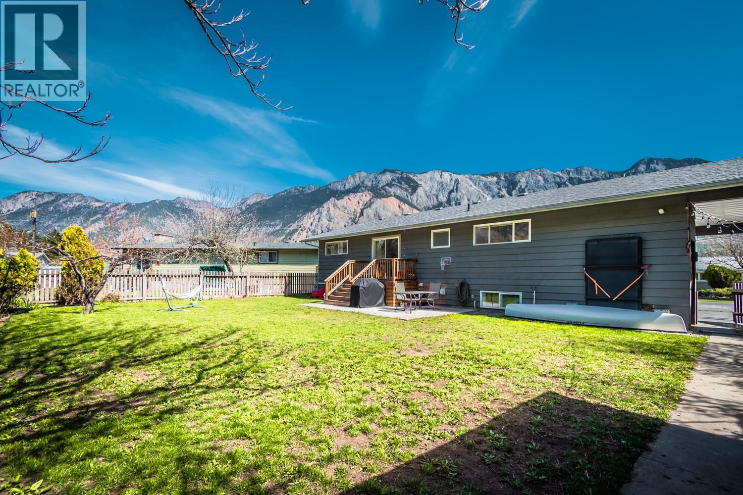 819 Orchard Drive, Lillooet, British Columbia  V0K 1V0 - Photo 16 - 10383449