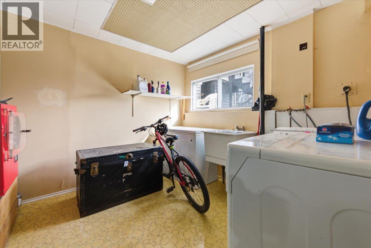 2002 21 Avenue, Vernon, British Columbia  V1T 7B9 - Photo 15 - 10383385