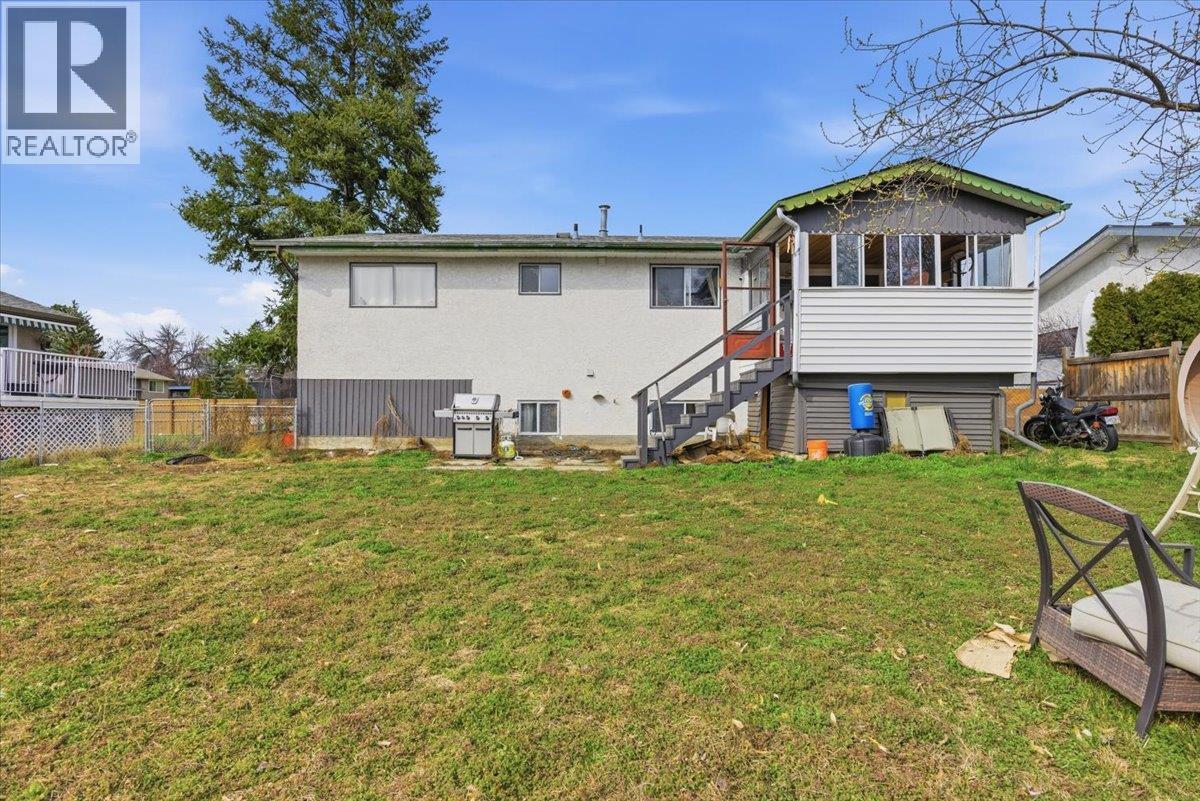 2002 21 Avenue, Vernon, British Columbia  V1T 7B9 - Photo 21 - 10383385