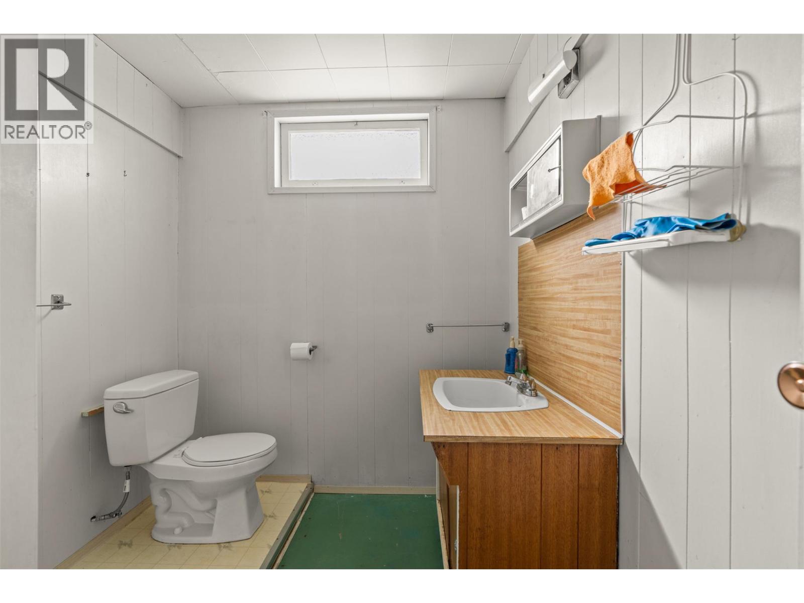 1509 37 Avenue, Vernon, British Columbia  V1T 2W4 - Photo 32 - 10380841