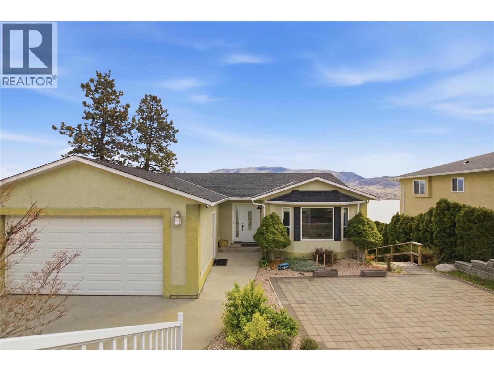 5245 Sutherland Road, Peachland, British Columbia  V0H 1X2 - Photo 3 - 10383585