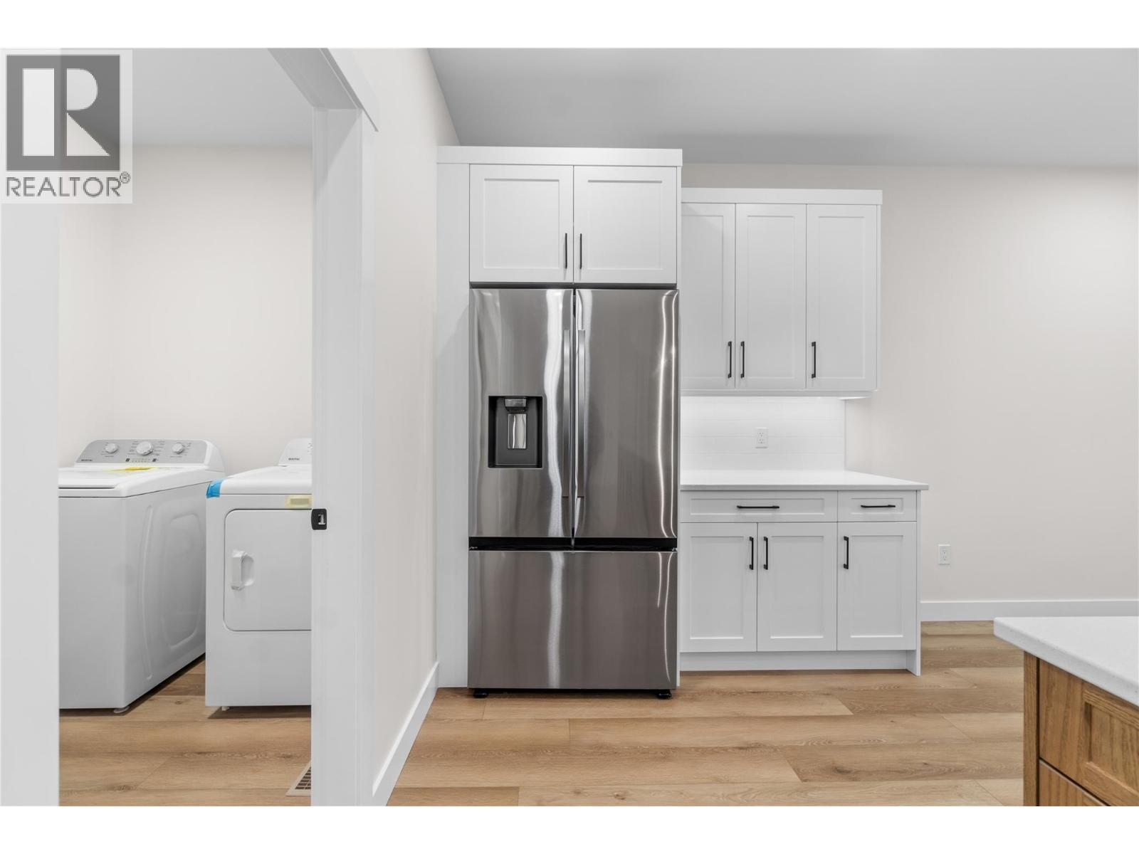 231 20 Street Ne Unit# 10, Salmon Arm, British Columbia  V1E 2Z7 - Photo 15 - 10383573