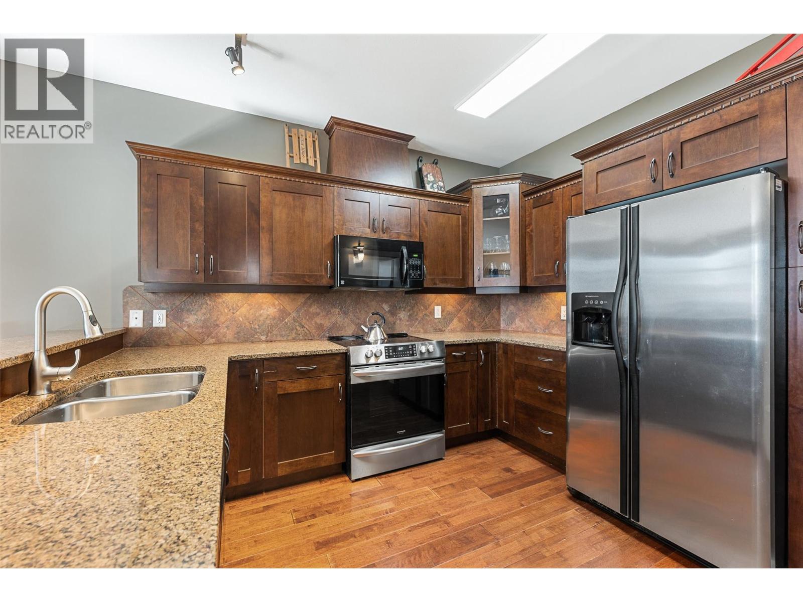 5895 Snow Pines Way Unit# 2, Big White, British Columbia  V1P 1T4 - Photo 7 - 10383174