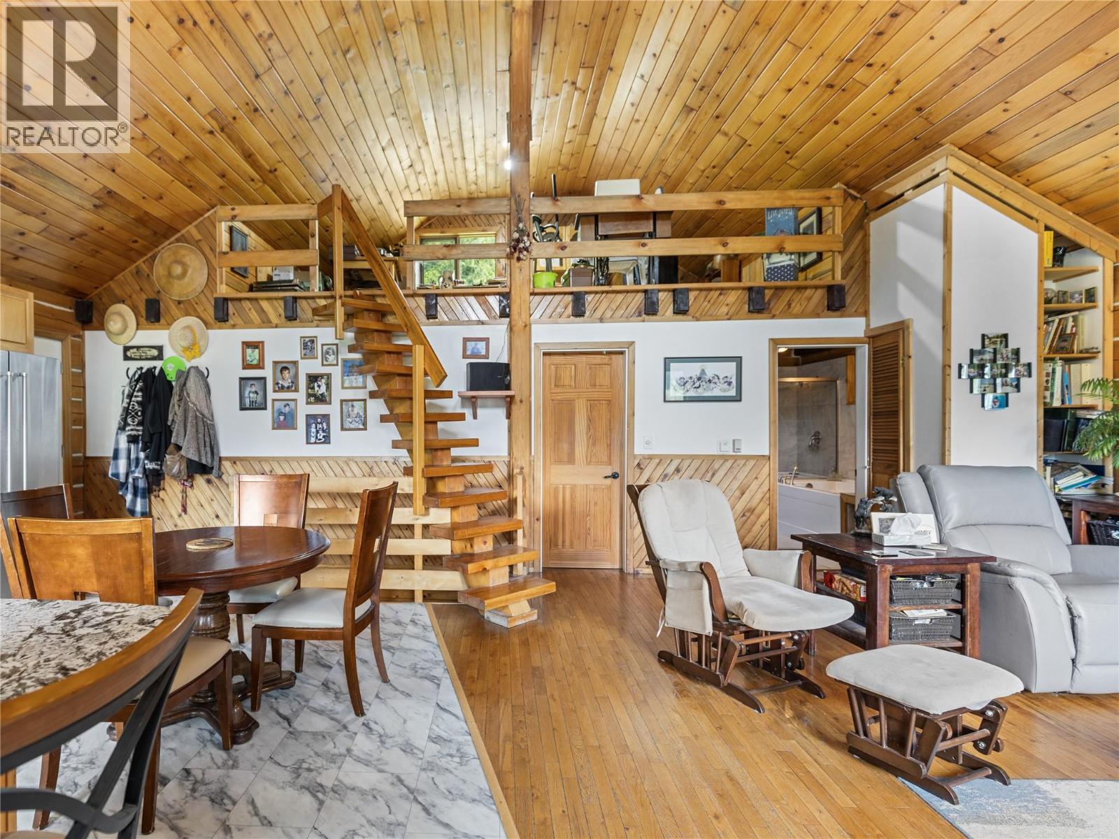 6177 Trout Creek Road, Clearwater, British Columbia  V0E 1N1 - Photo 16 - 10383549