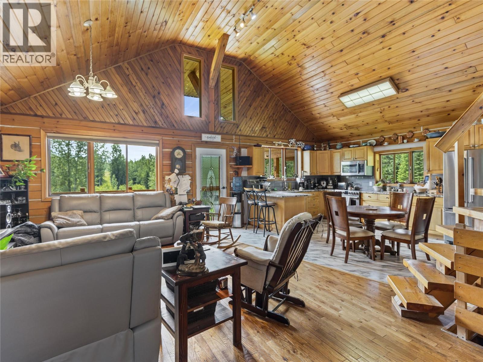 6177 Trout Creek Road, Clearwater, British Columbia  V0E 1N1 - Photo 18 - 10383549