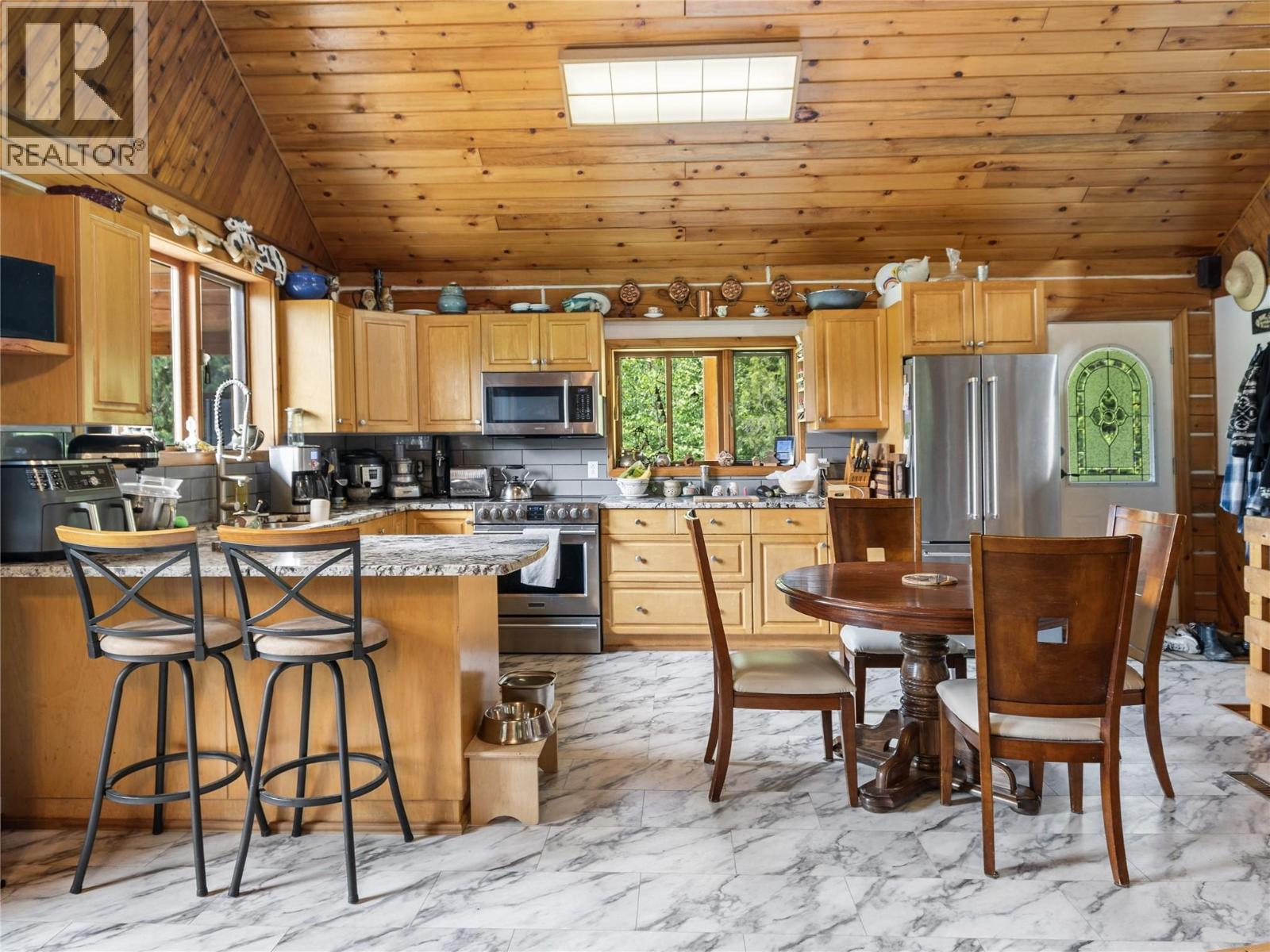 6177 Trout Creek Road, Clearwater, British Columbia  V0E 1N1 - Photo 8 - 10383549