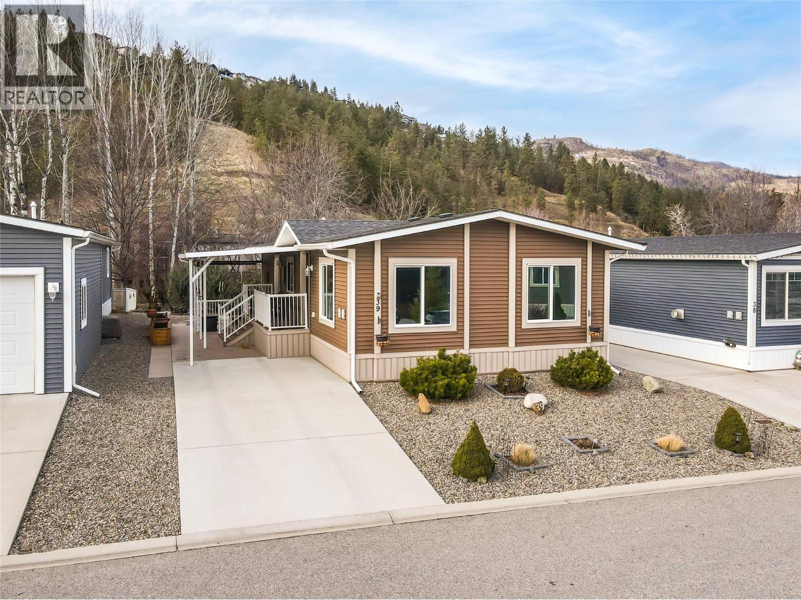 1835 Nancee Way Court Unit# 39, Kelowna, British Columbia  V1Z 4C1 - Photo 2 - 10383463