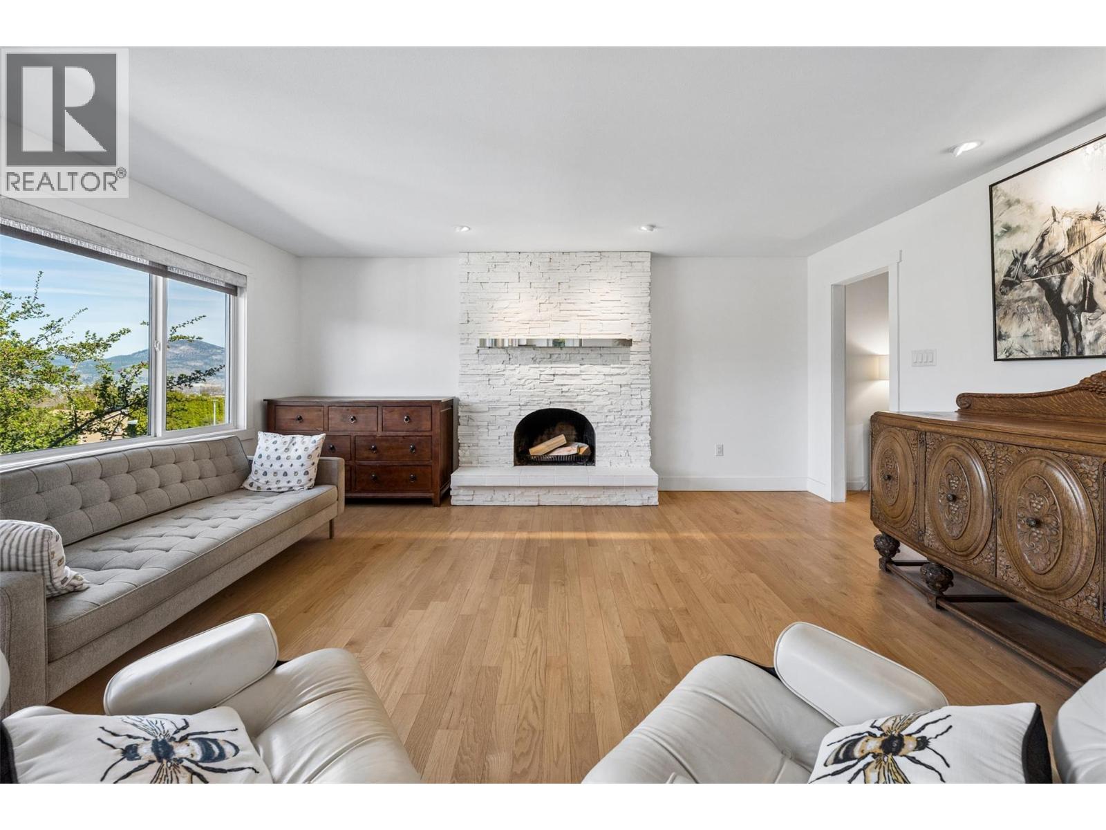 162 Dartmouth Place, Penticton, British Columbia  V2A 7S4 - Photo 3 - 10383589