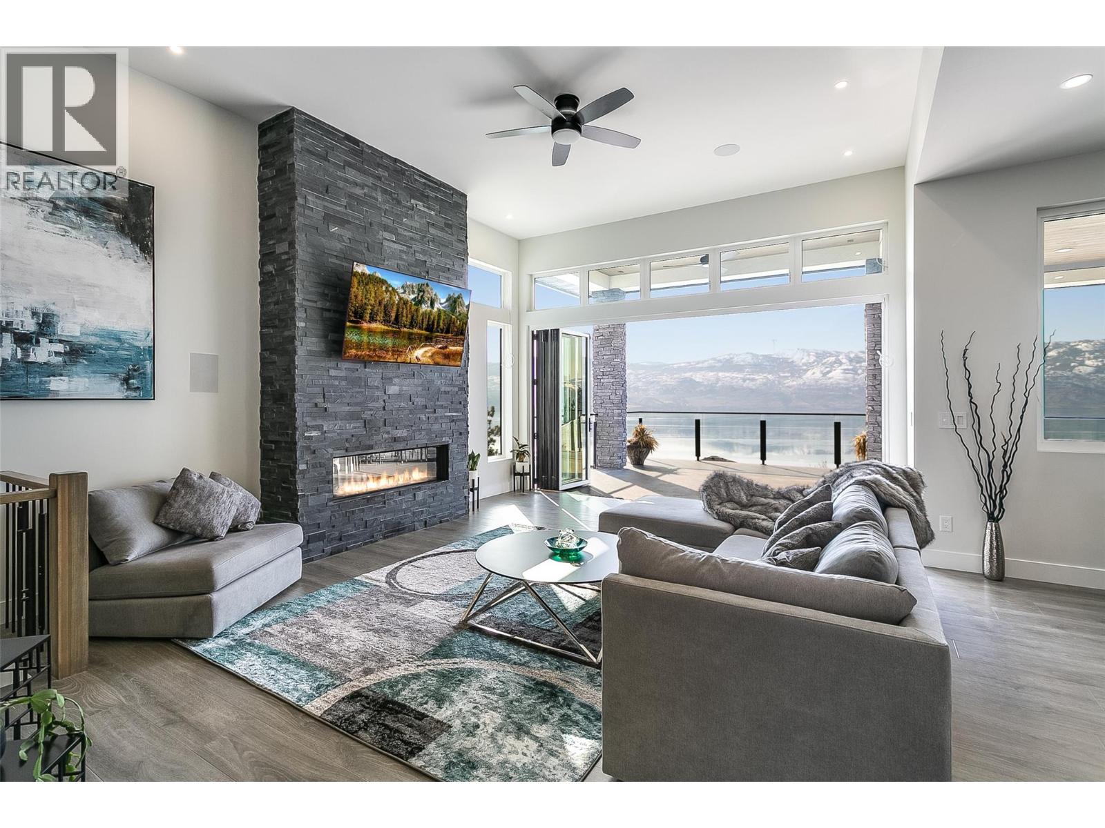 1296 Menu Road, West Kelowna, British Columbia  V1Z 3K2 - Photo 3 - 10383360