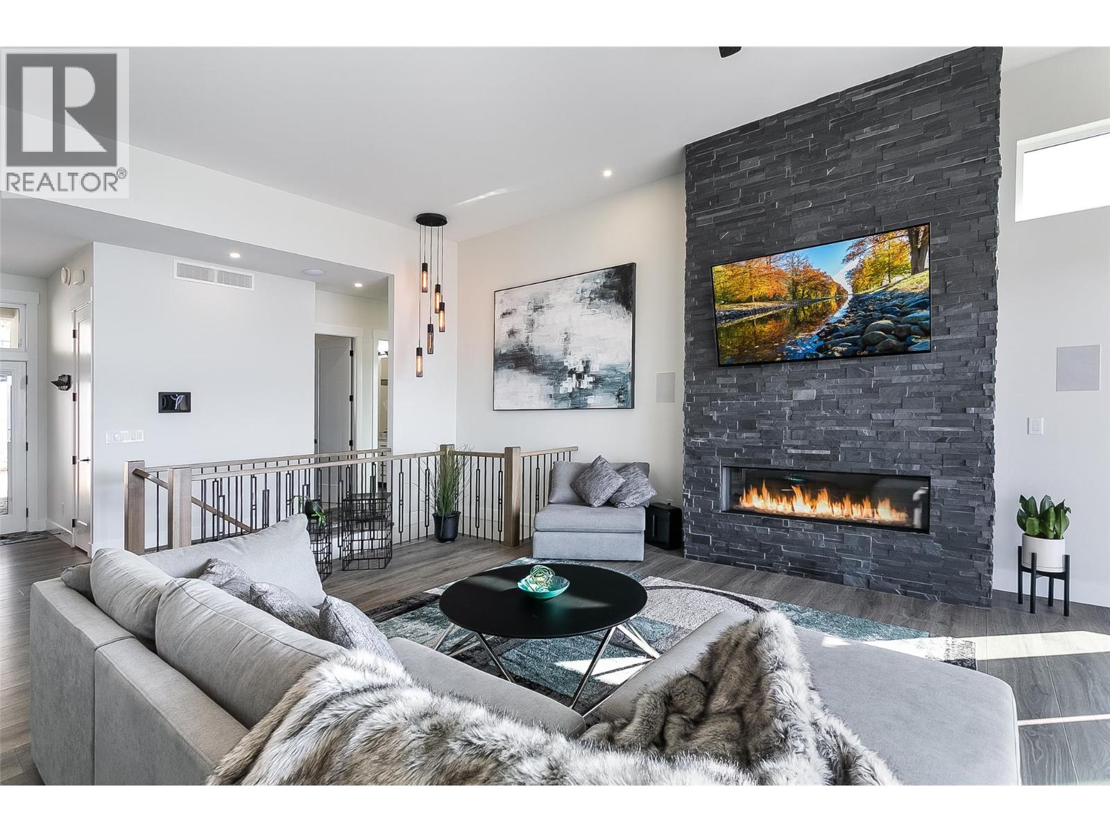 1296 Menu Road, West Kelowna, British Columbia  V1Z 3K2 - Photo 8 - 10383360