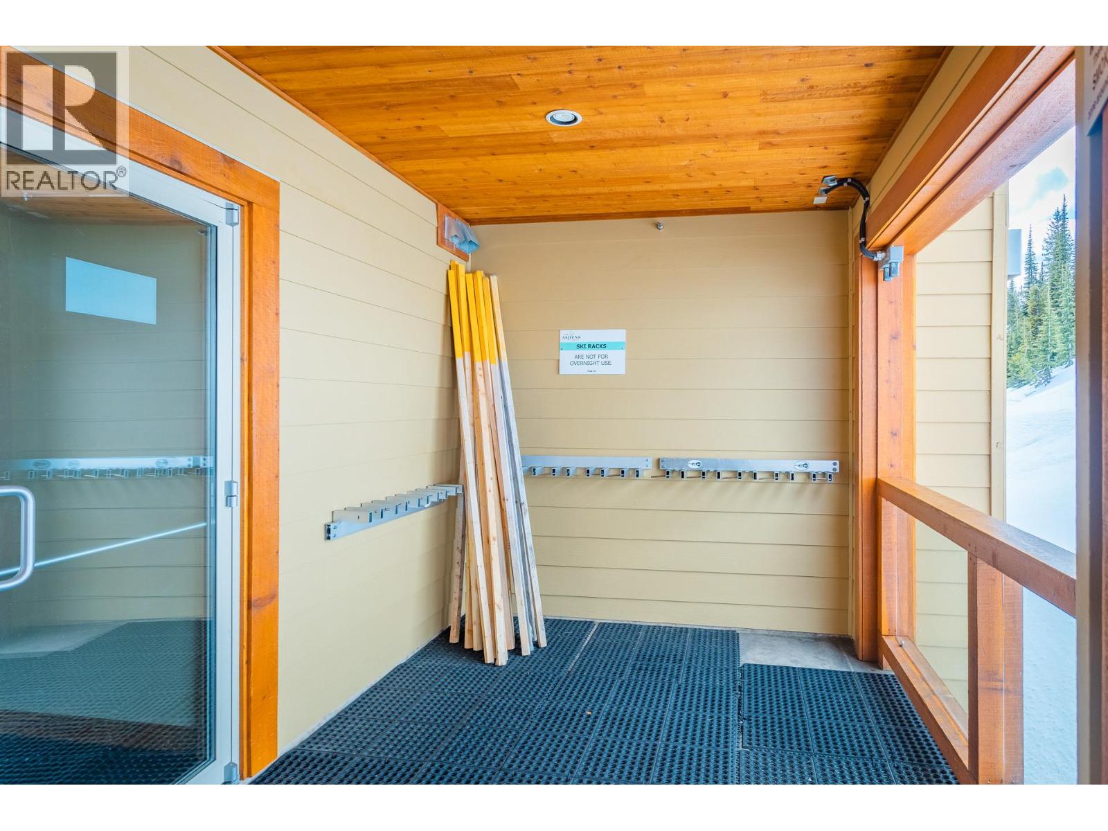 7700 Porcupine Road Unit# 501, Big White, British Columbia  V1P 1T4 - Photo 36 - 10382966