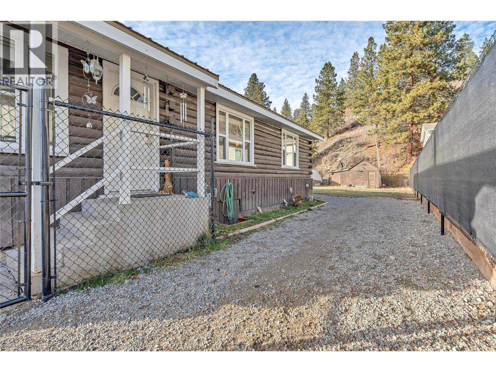 495 Auburn Crescent, Princeton, British Columbia  V0X 1W0 - Photo 4 - 10382892