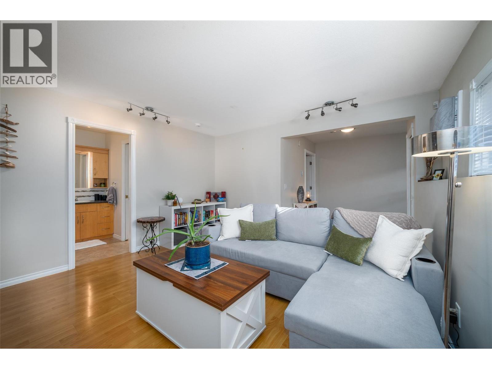 1150 Kelview Street, Kelowna, British Columbia  V1Y 3N8 - Photo 54 - 10383560